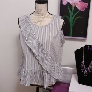 New Worthington ruffled blouse